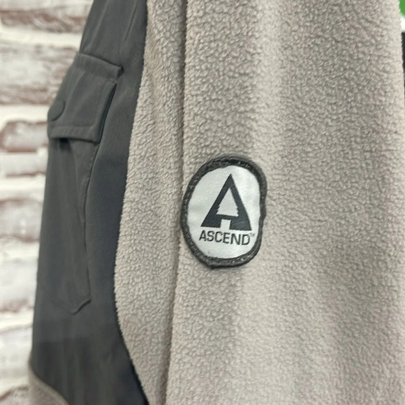 Ascend fleece jacket womens small - Picture 6 of 8